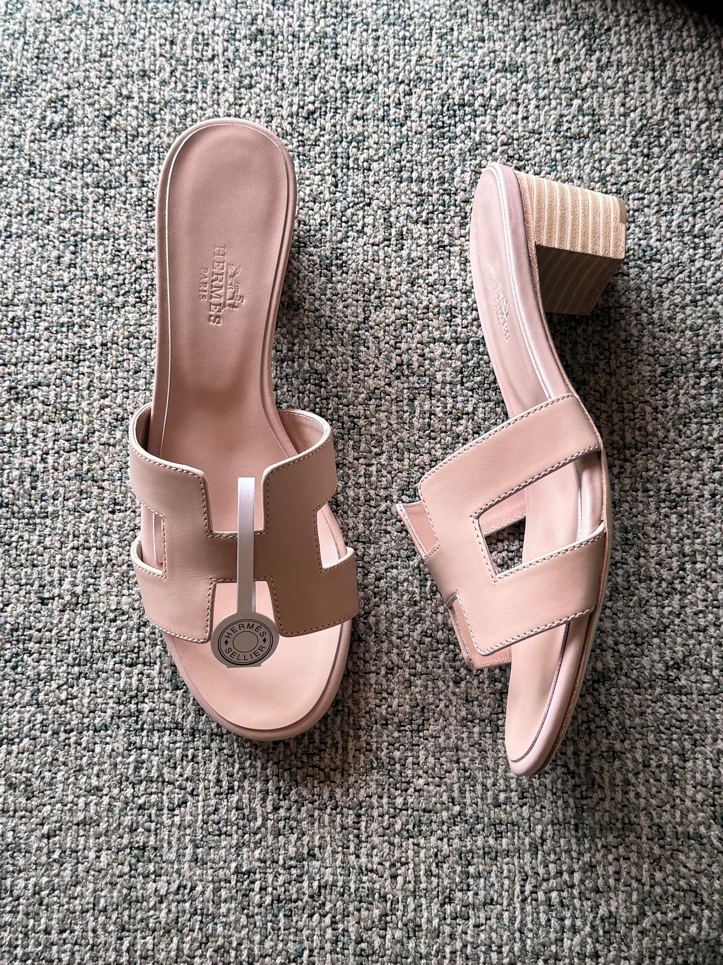 Hermes sandals heels