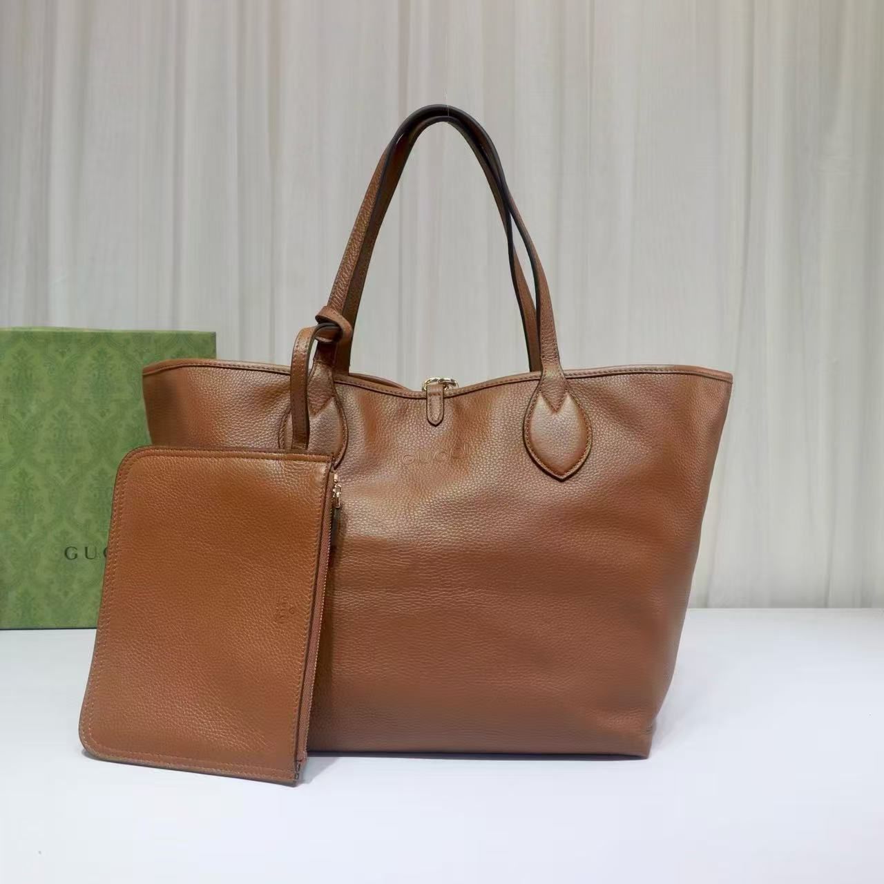 Gucci bag tote - reversible