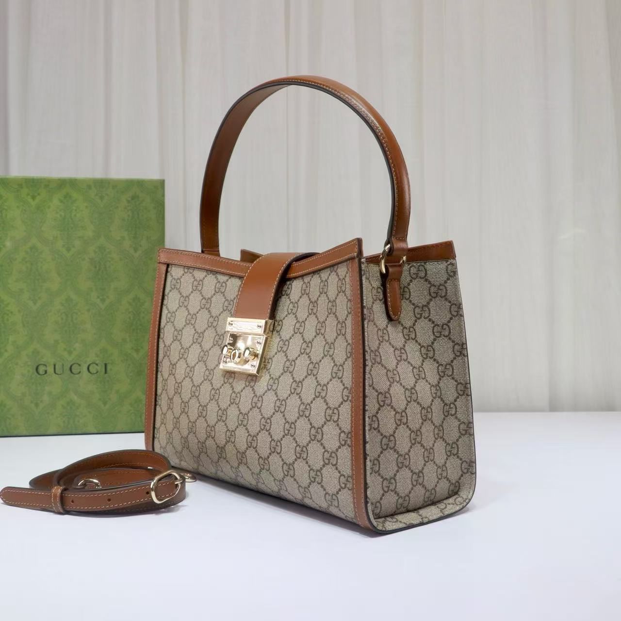 Gucci bag tote