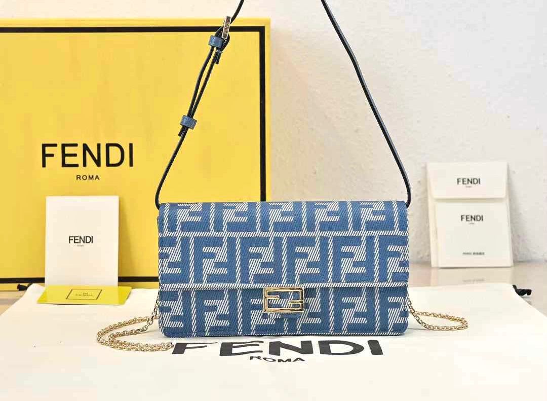 Fendi bag