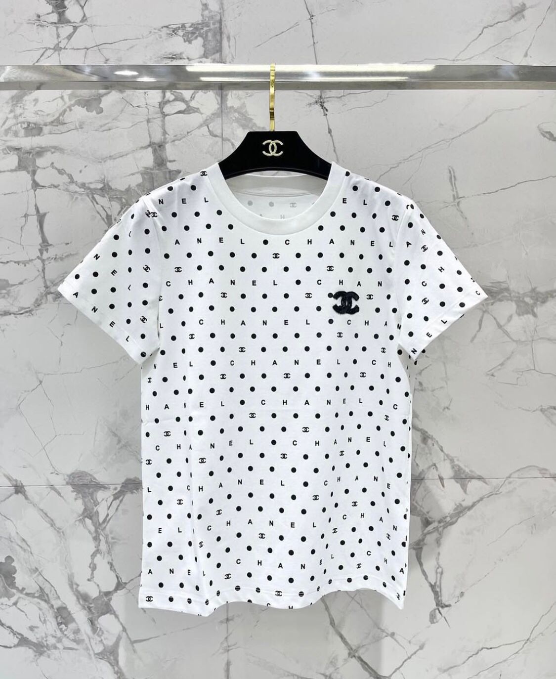 Chanel tshirt