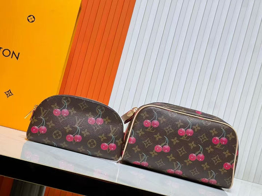 Lv bag - 2 pcs