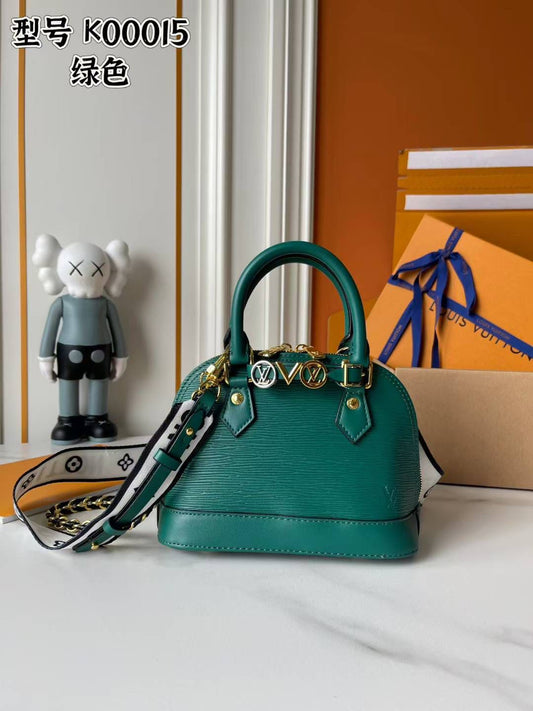 Lv bag alma
