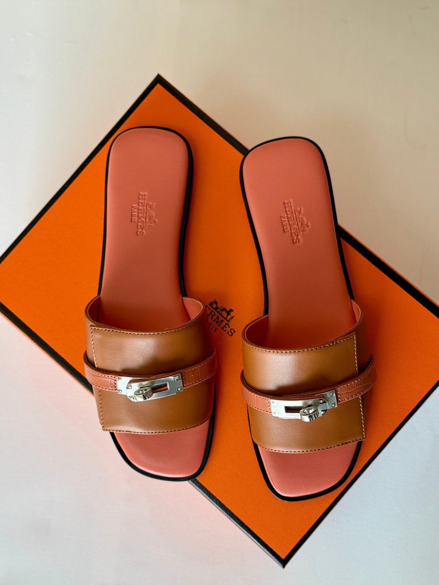 Hermes slippers & Hermes sandals heels