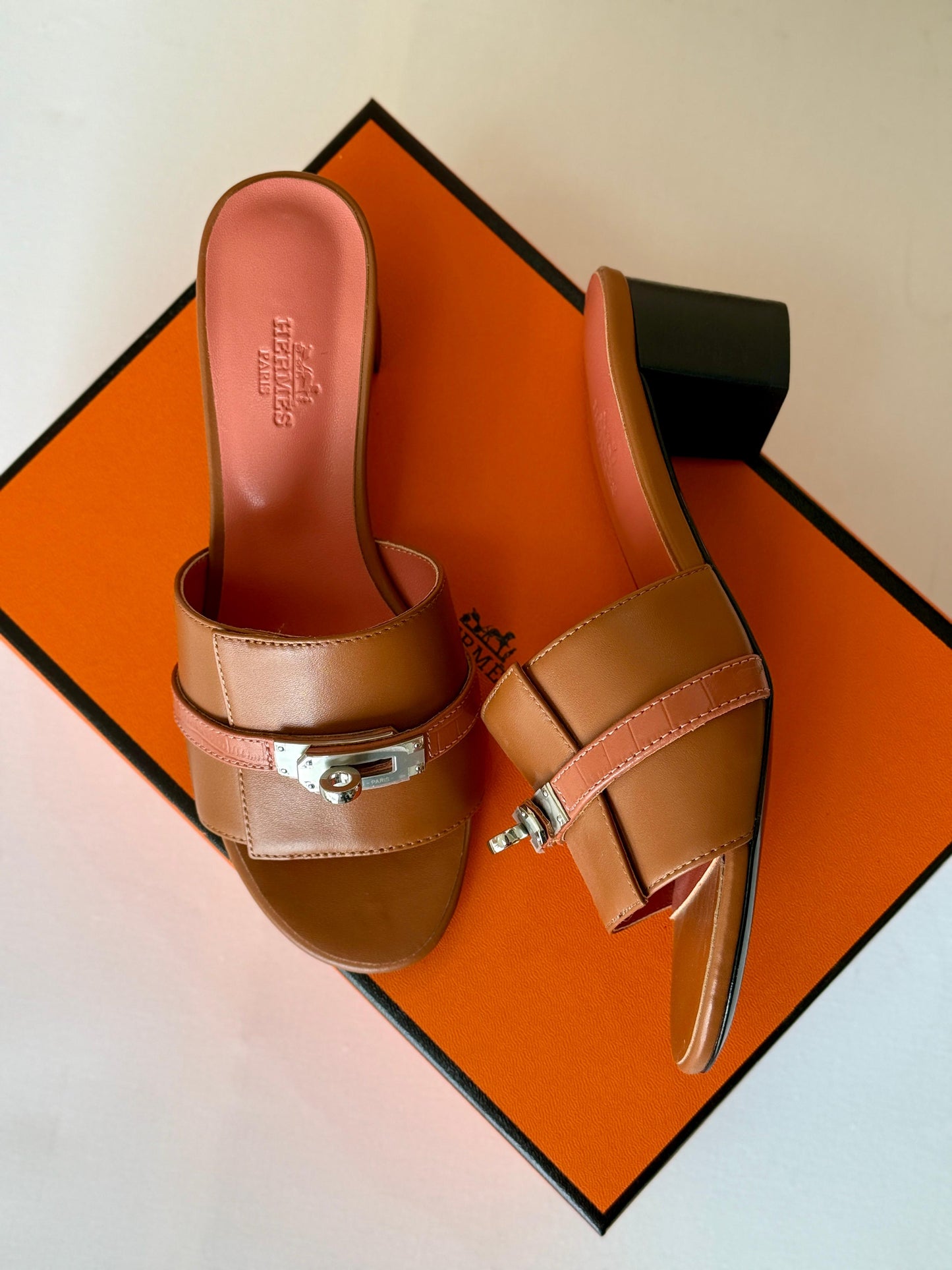 Hermes slippers & Hermes sandals heels