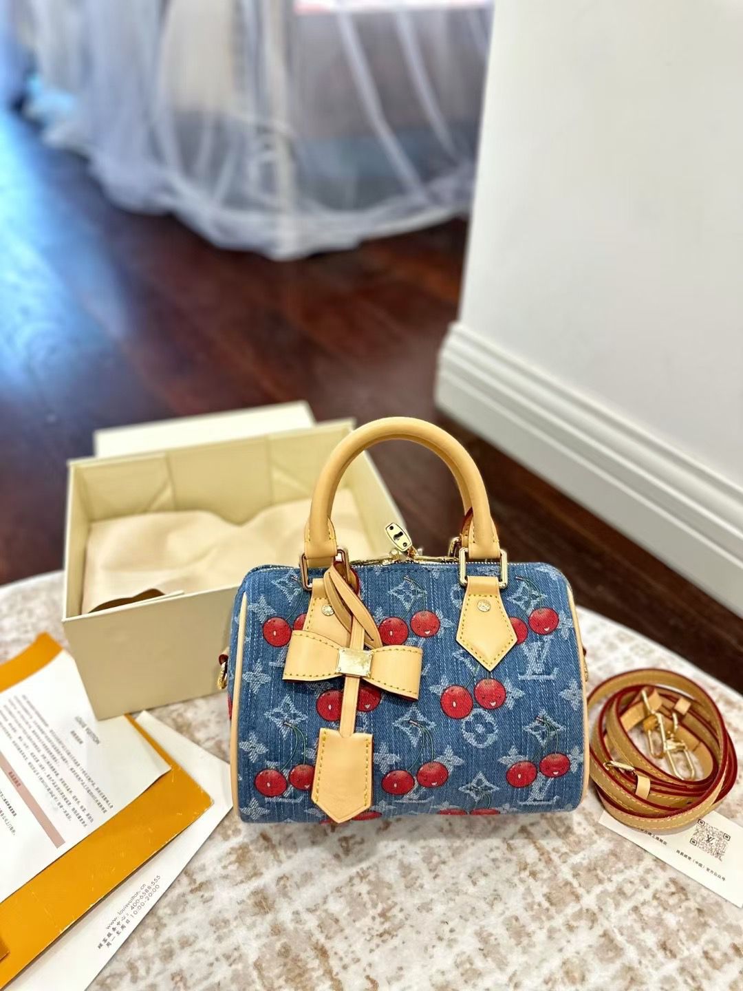 Lv bag - cherry