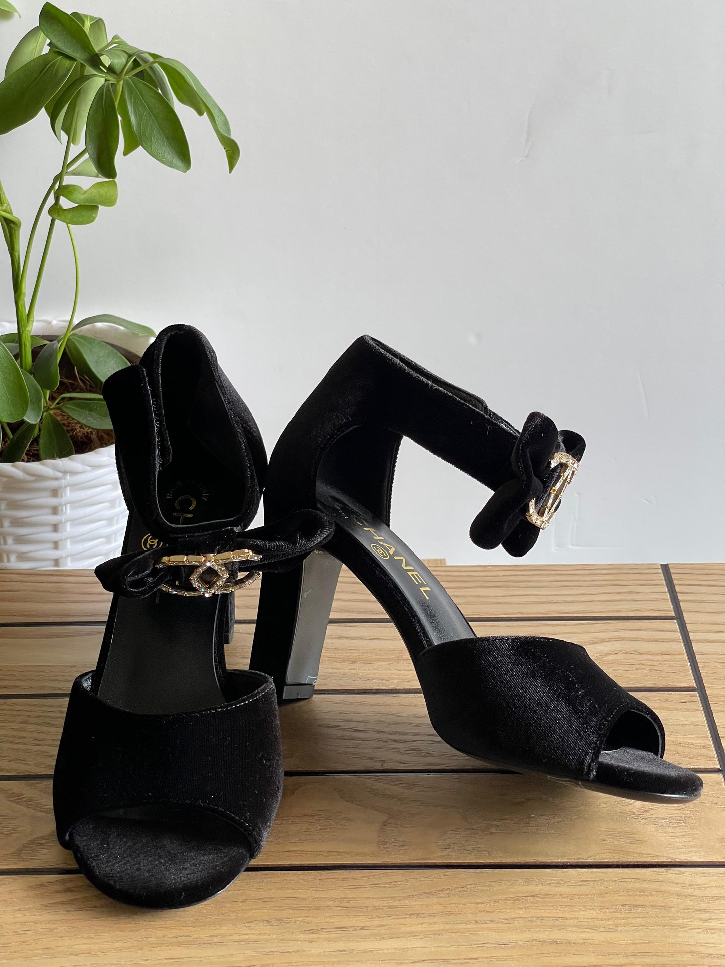 Chanel sandals heels