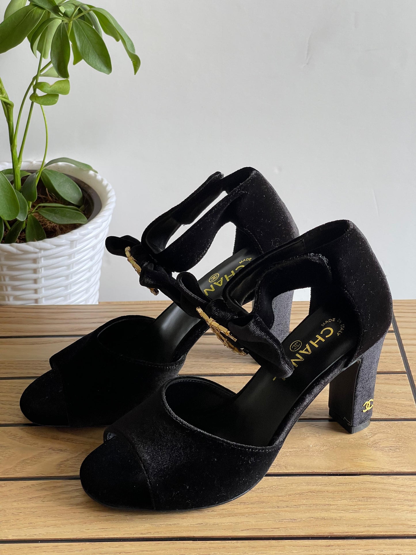 Chanel sandals heels