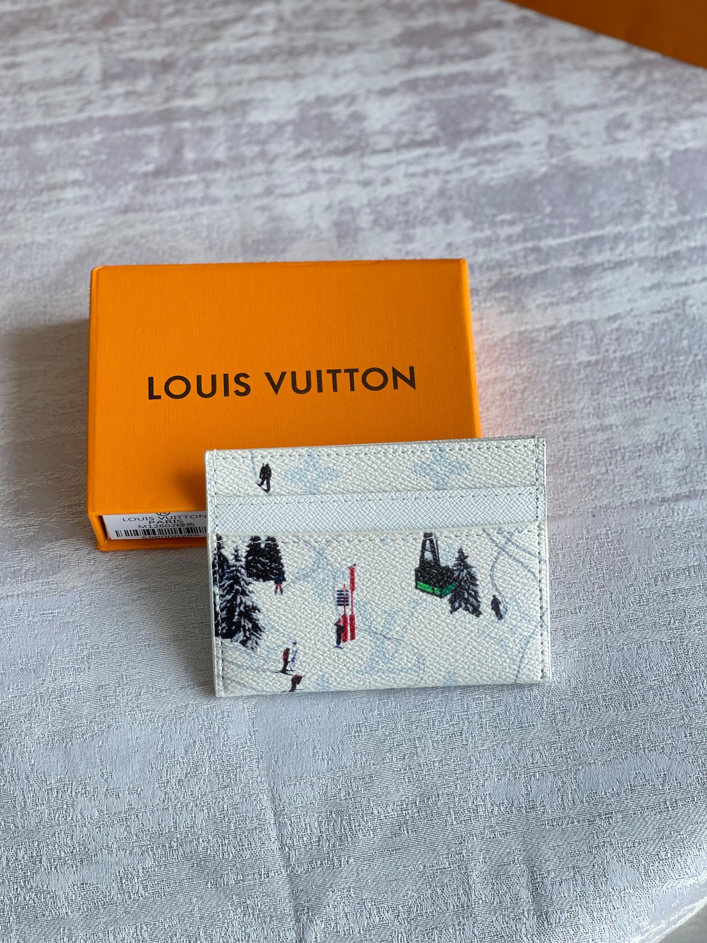 Lv card holder