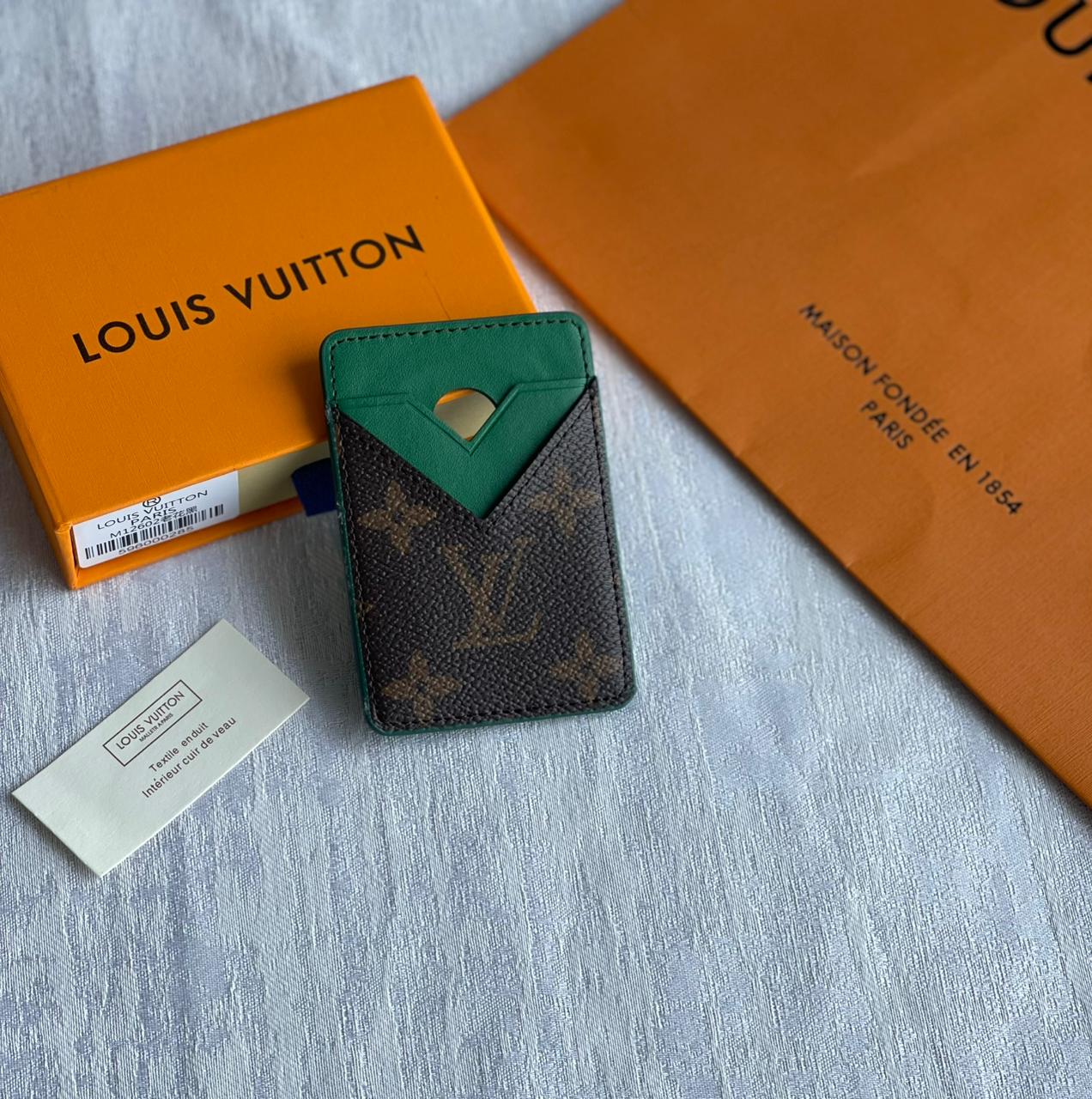Lv card holder