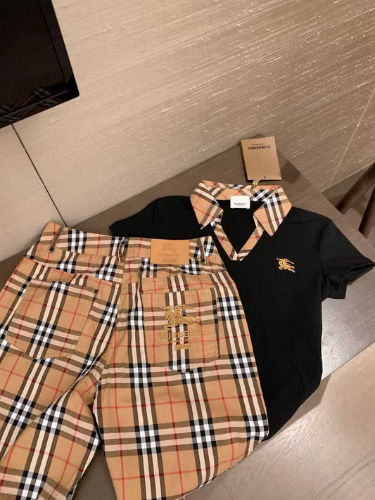 Burberry clothes set