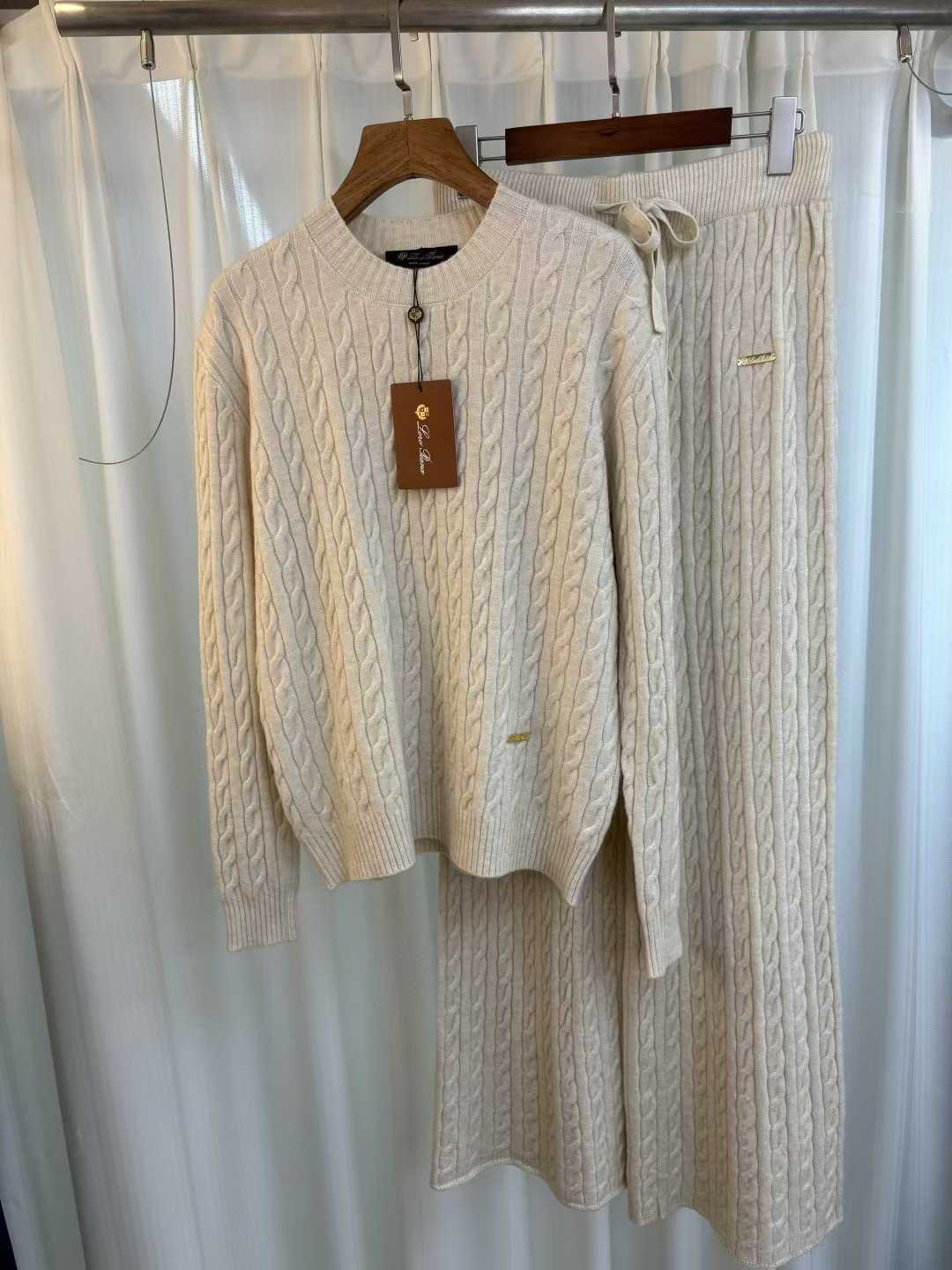 Loro piana clothes set