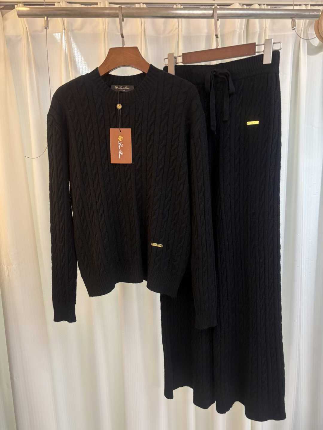 Loro piana clothes set