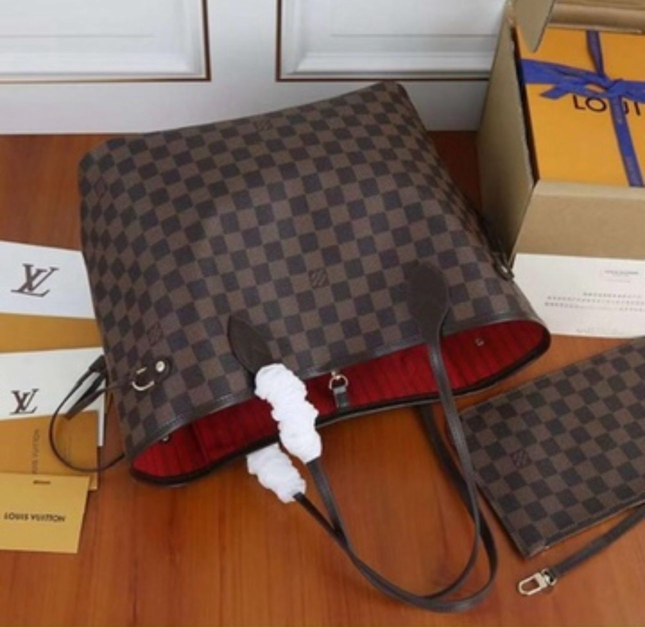 Lv bag tote