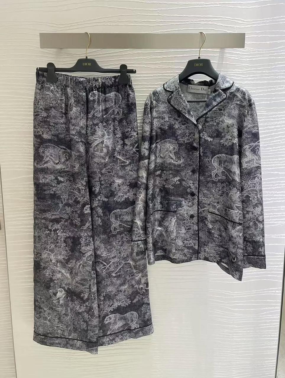 Dior clothes set