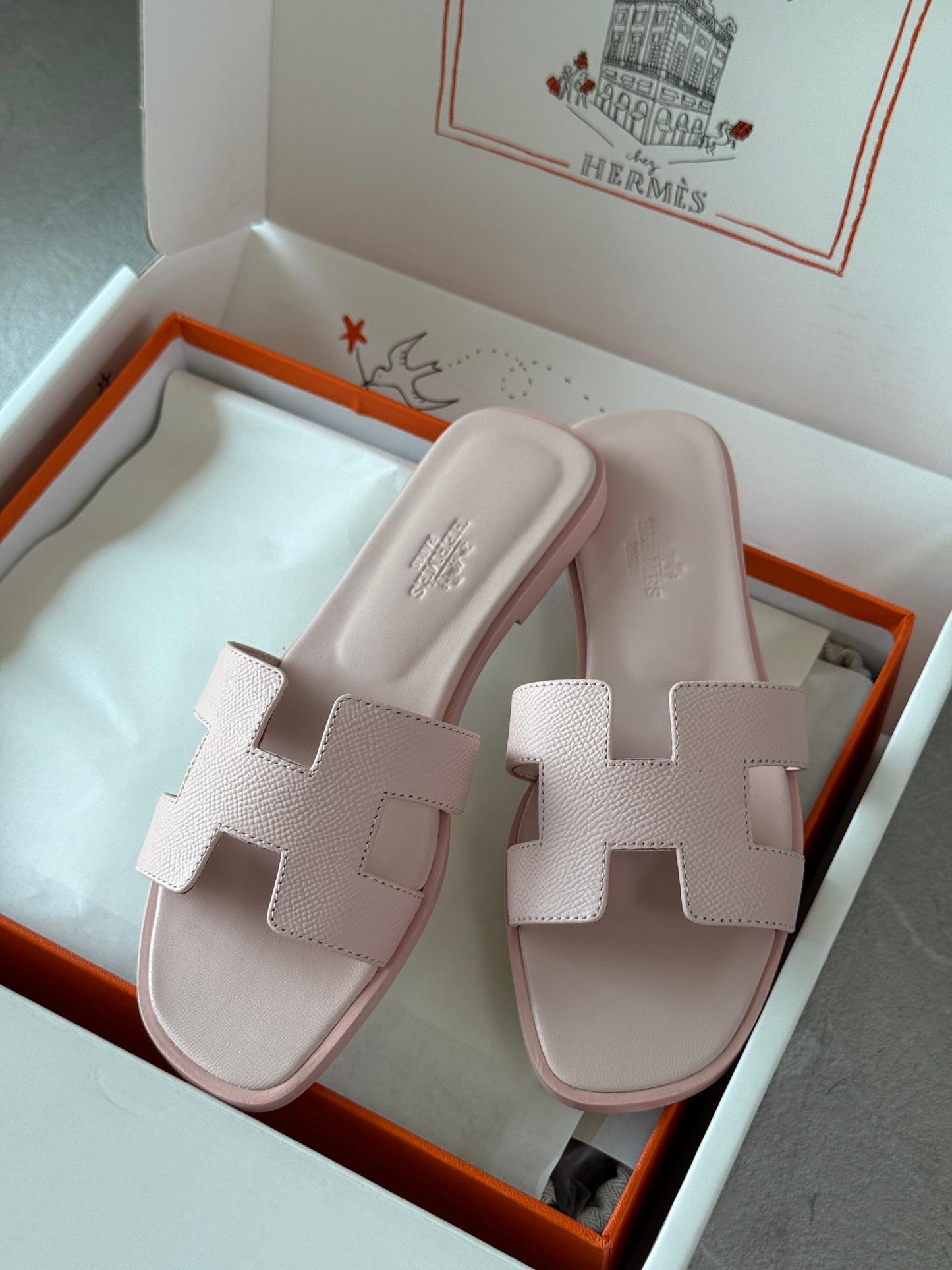 Hermes slippers