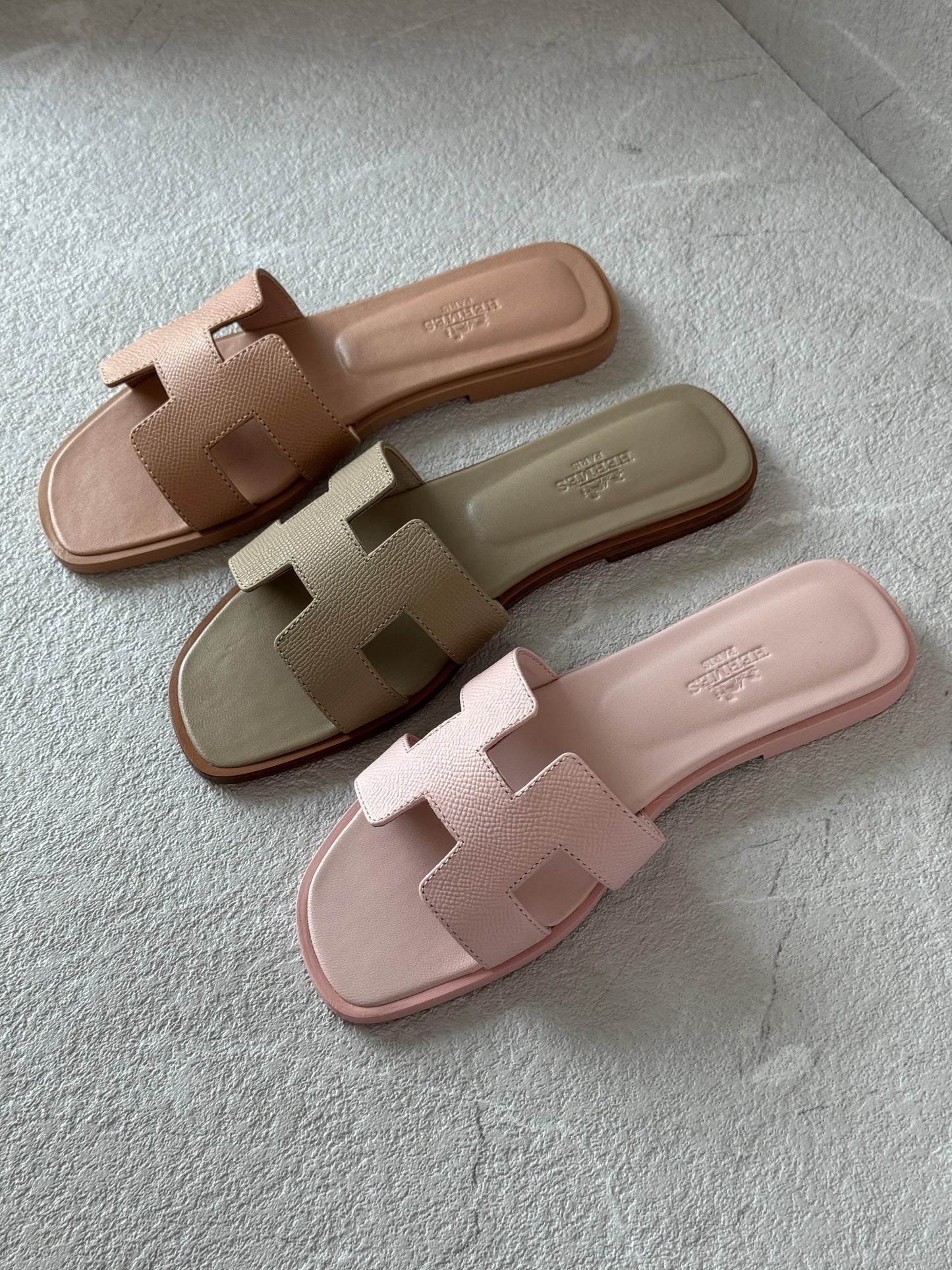 Hermes slippers