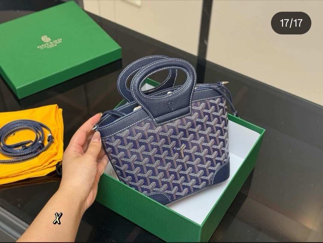 Goyard bag