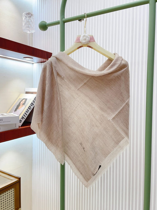 Loro piana scarf
