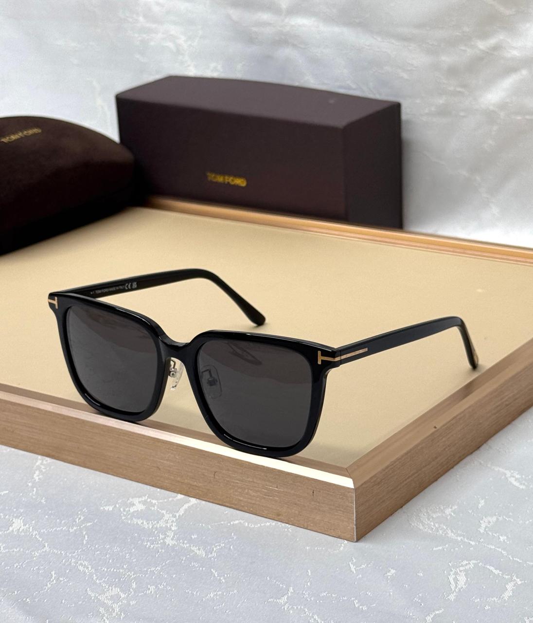 Tom ford sunglass