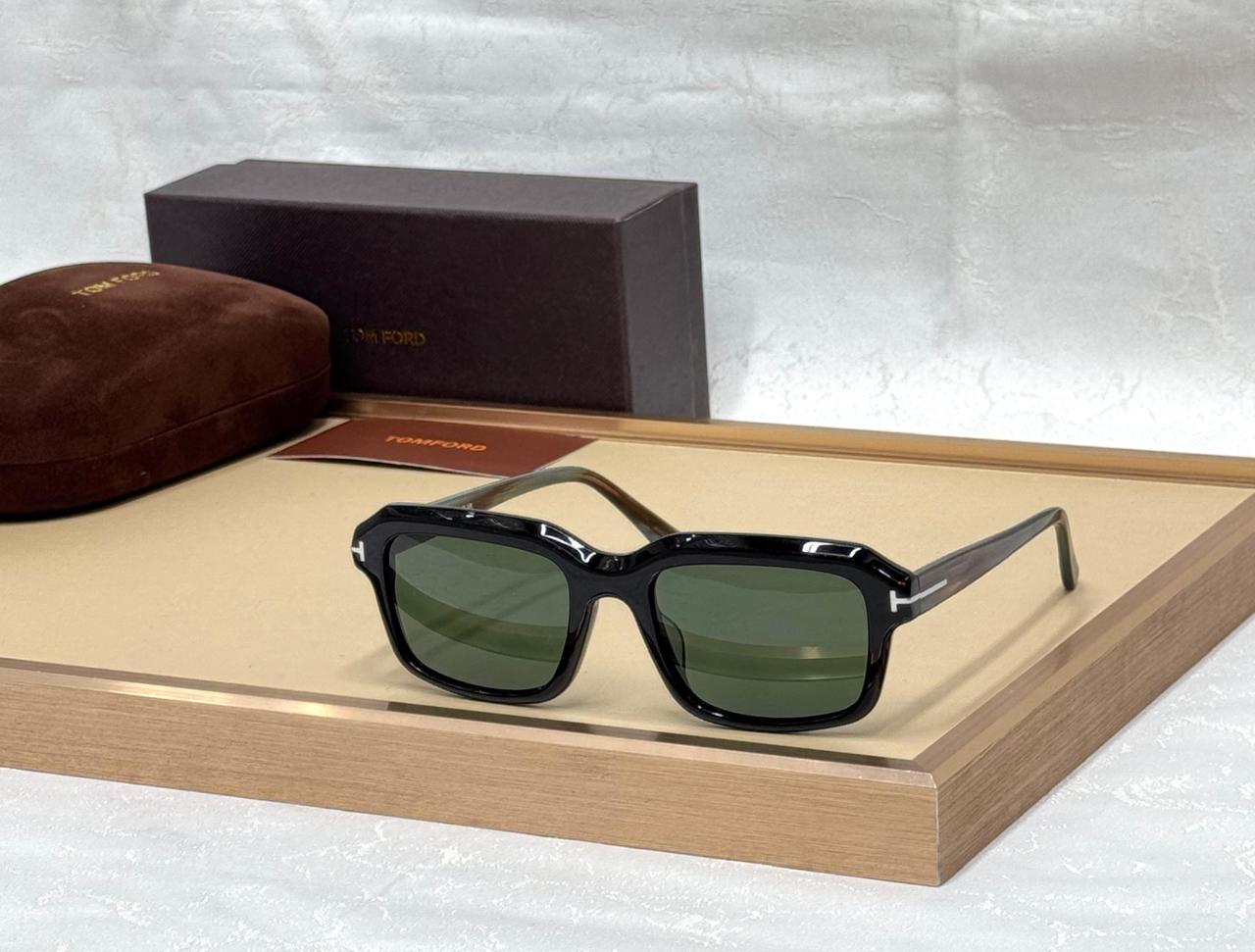 Tom ford sunglass