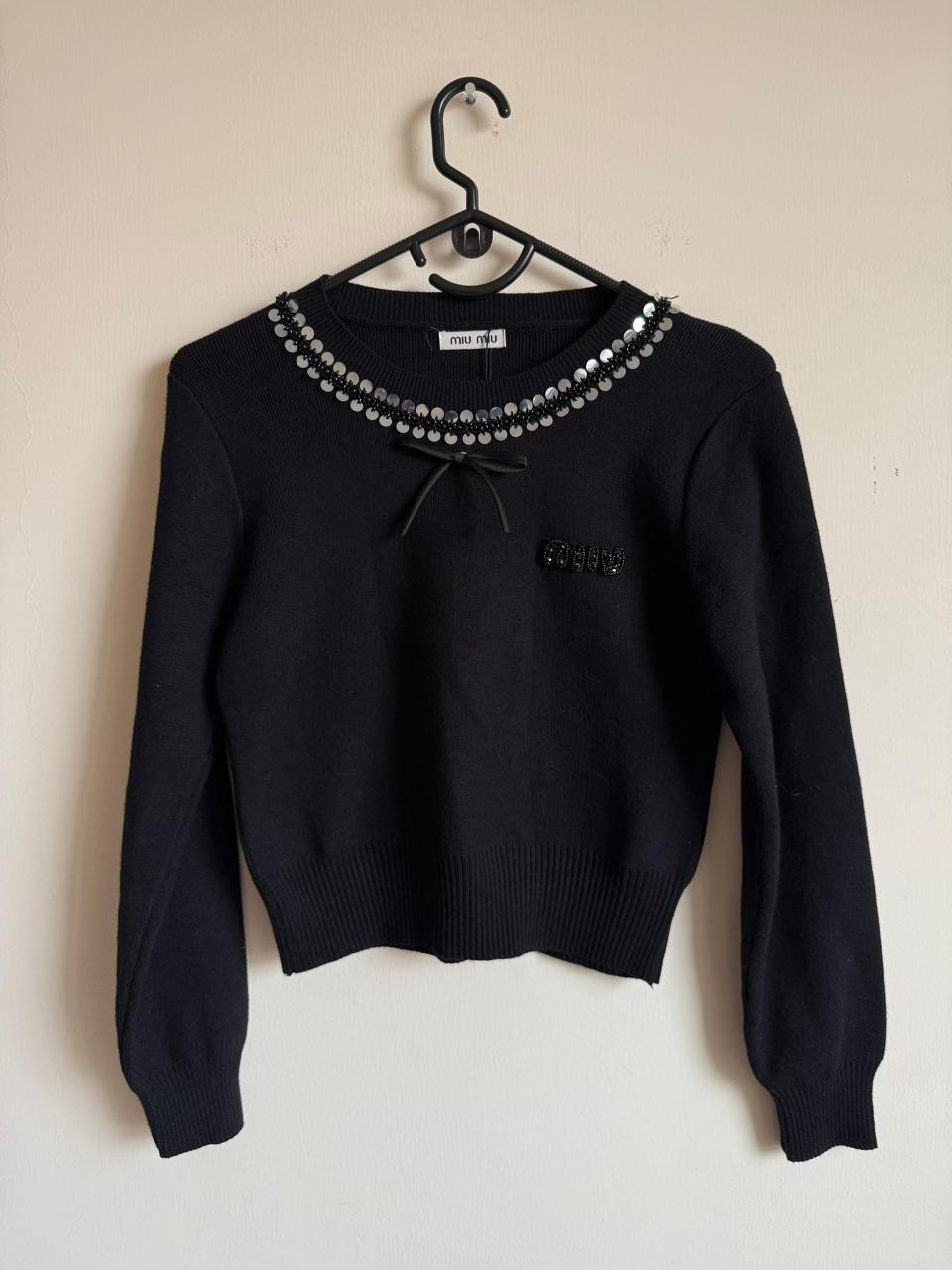 Gucci sweater