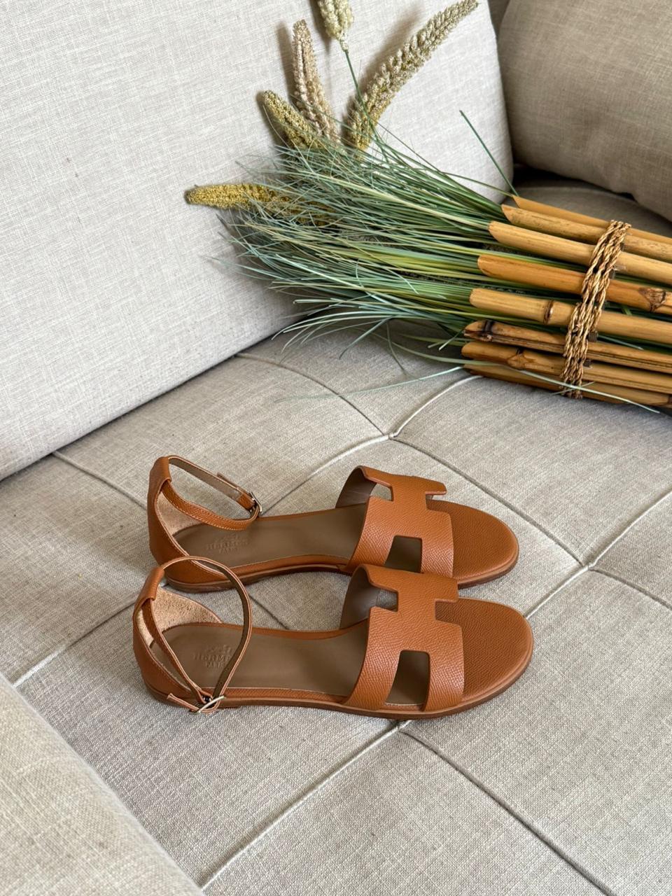 Hermes sandals. slippers