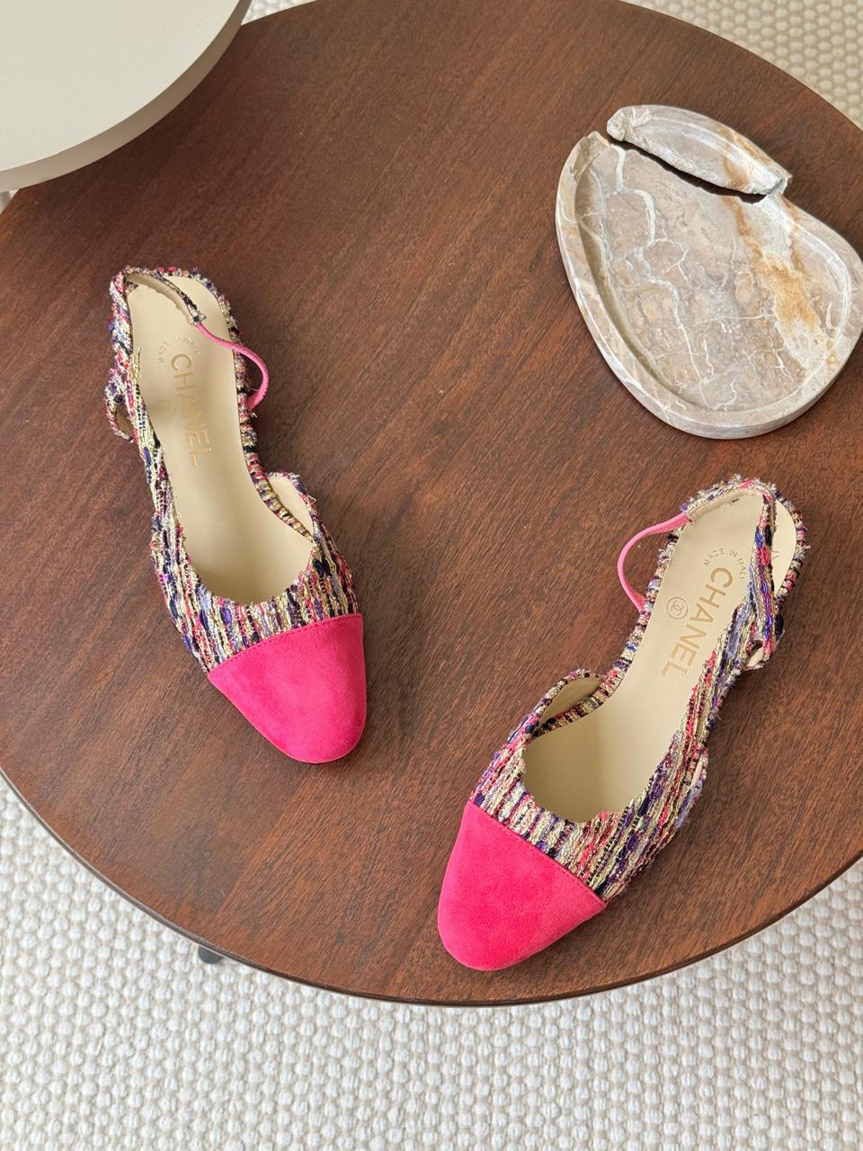 Chanel heels tweed pink