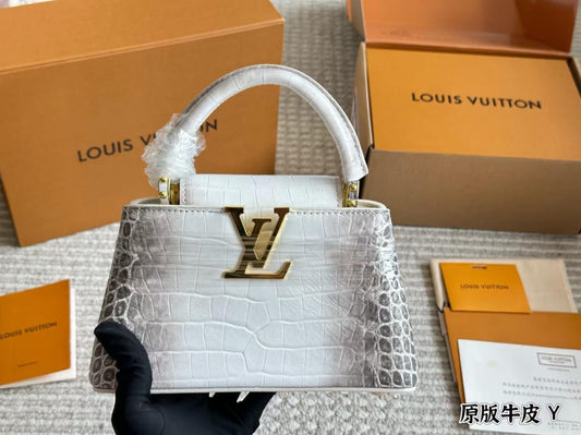 Lv bag capucines
