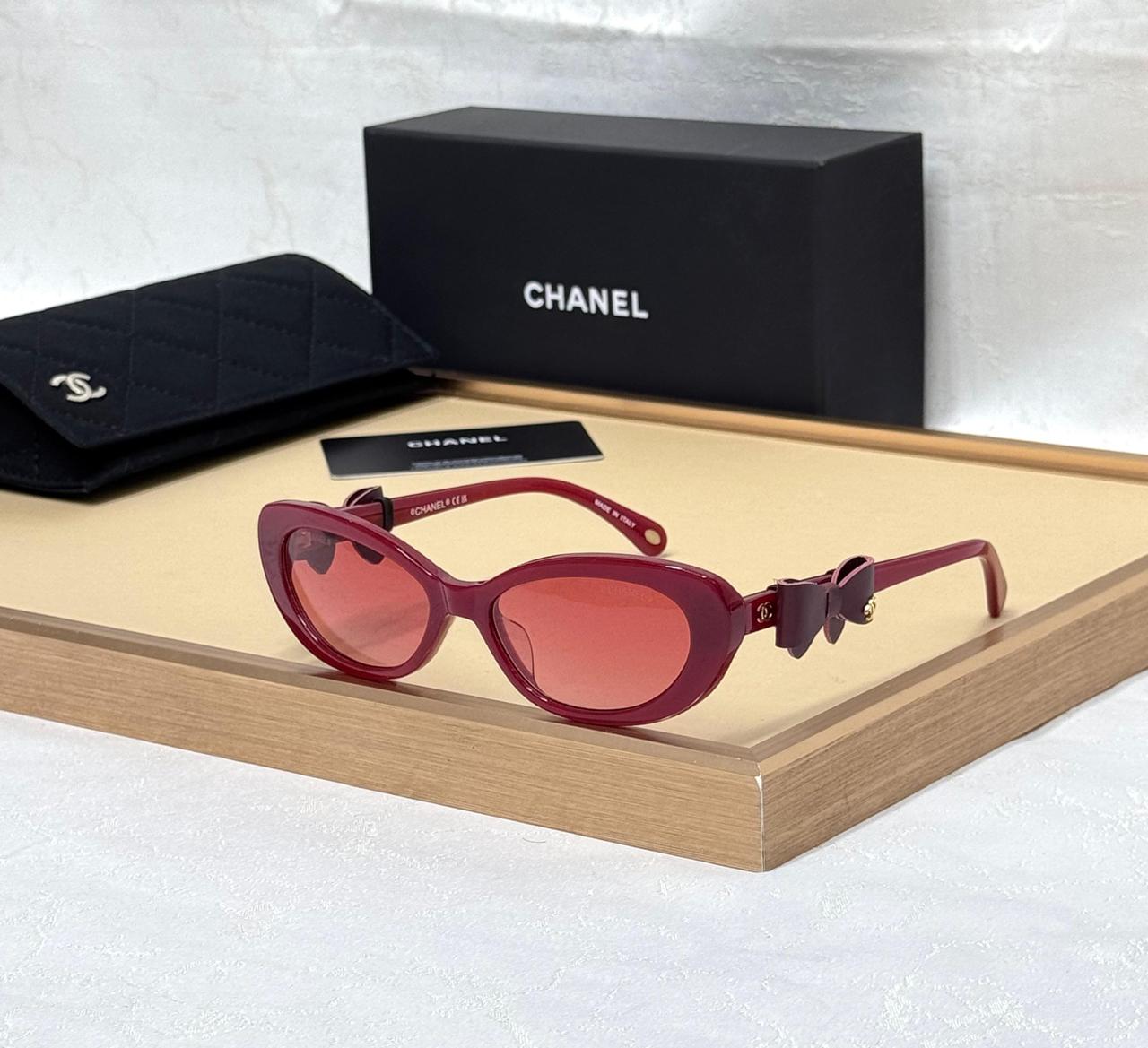 Chanel sunglass