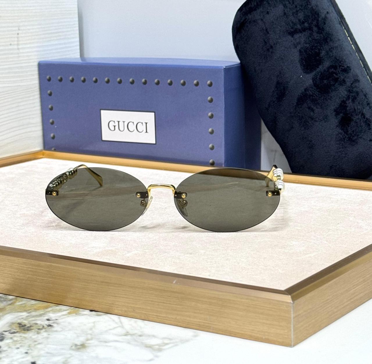 Guuci sunglasses
