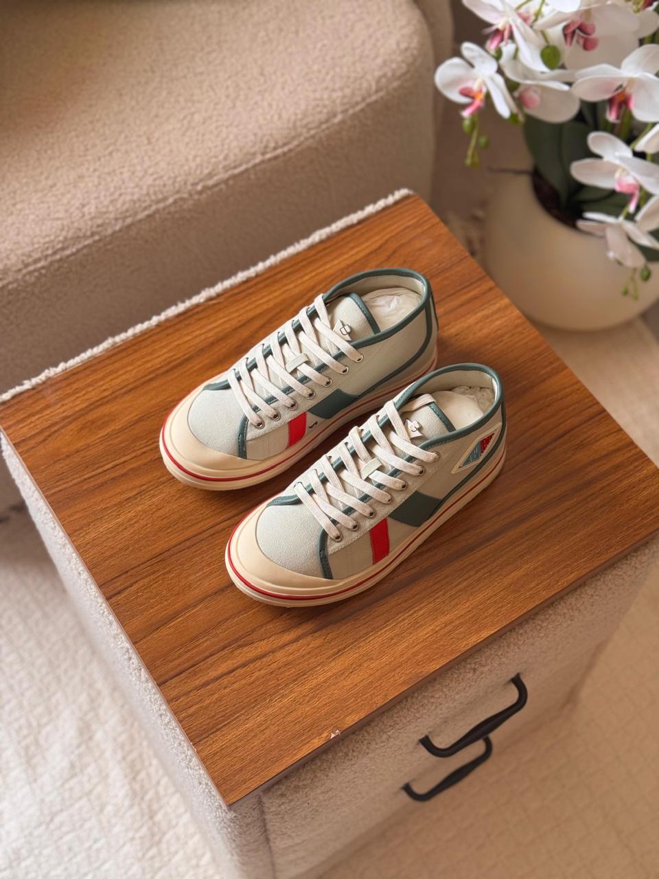 Bottega sneakers