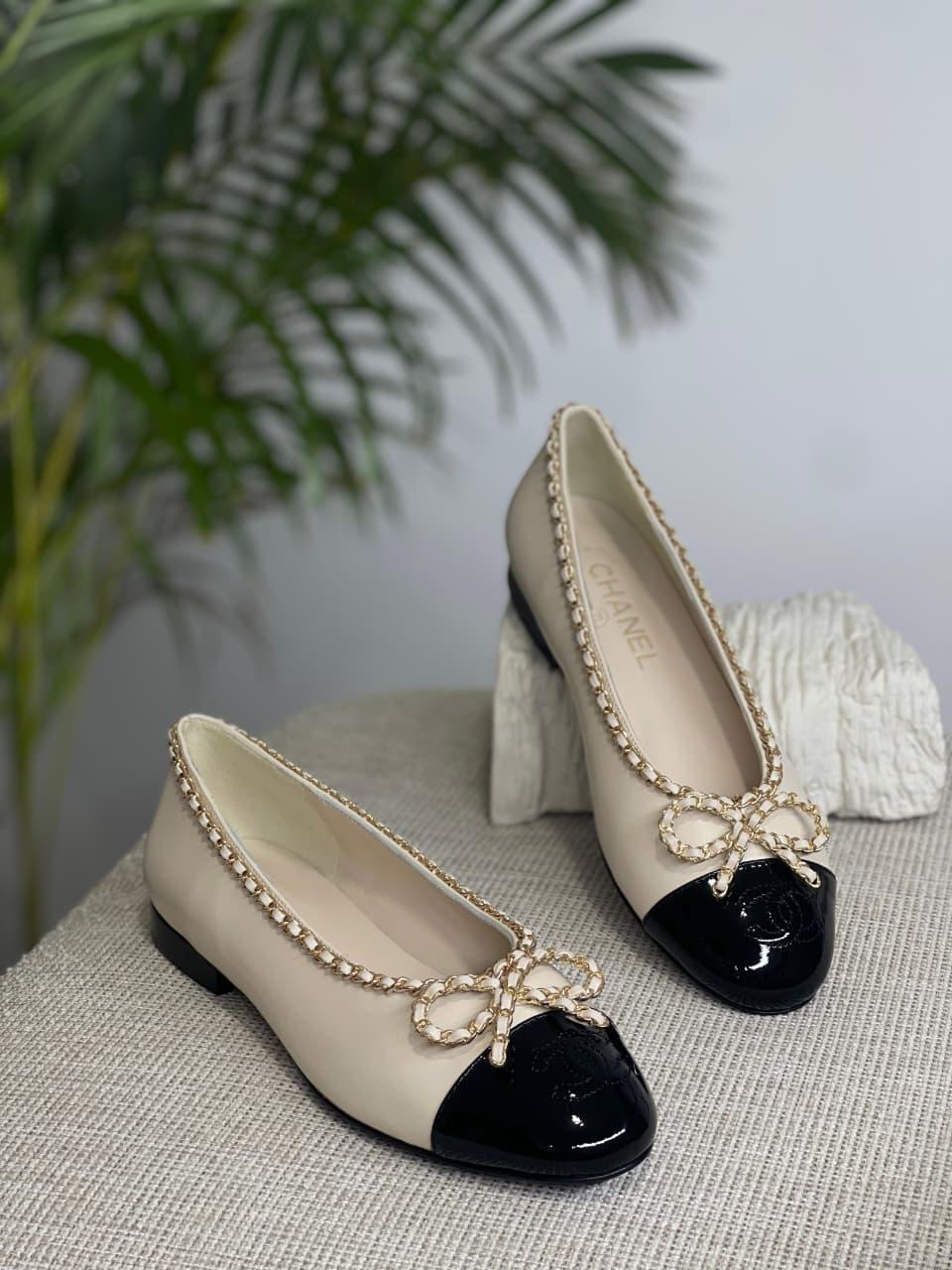 Chanel ballerina