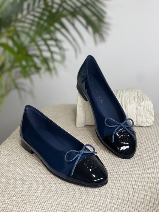 Chanel ballerina navy blue