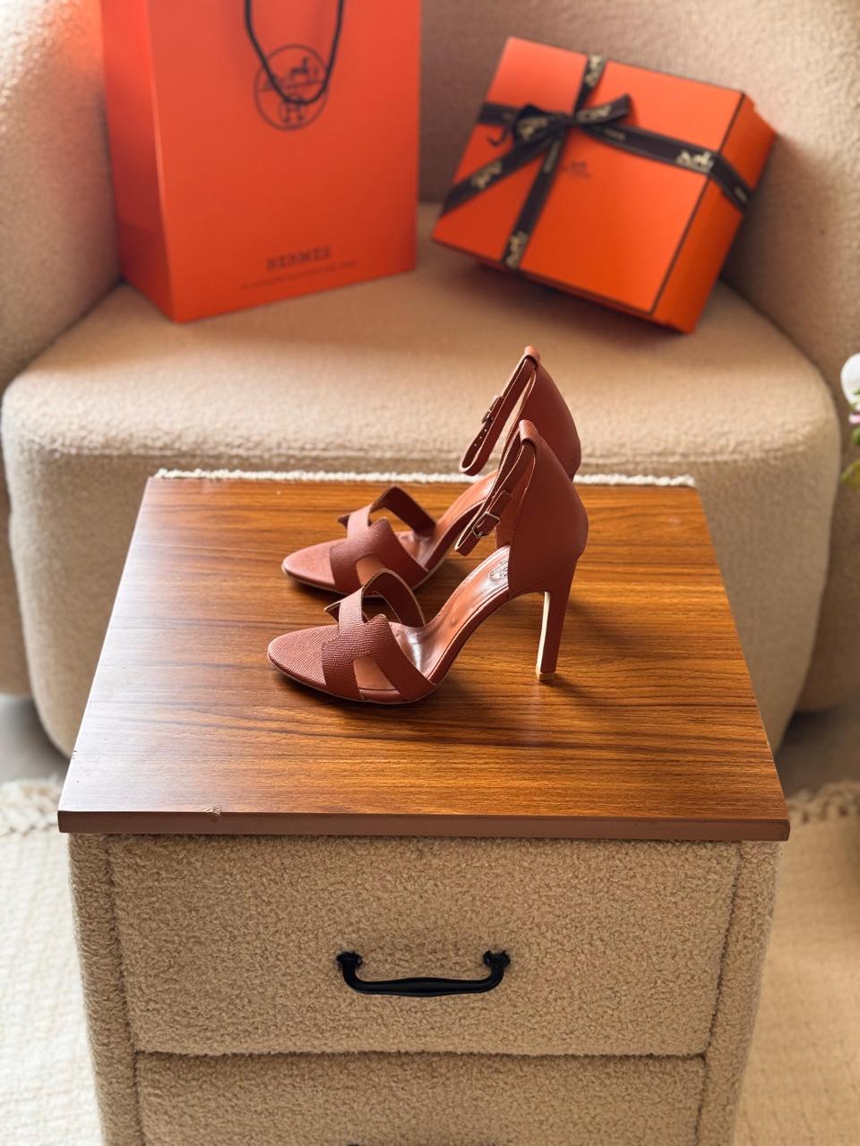 Hermes sandals heels (high heels)