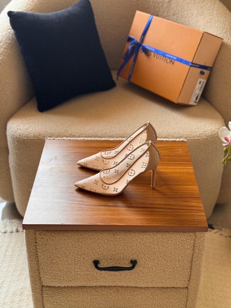 Lv heels