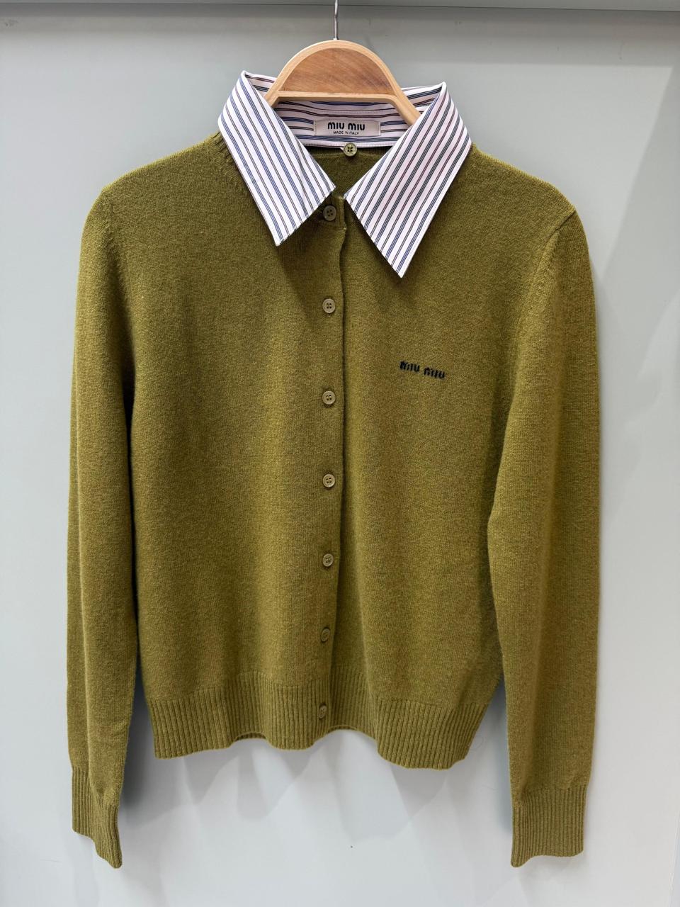 Miu miu sweater (100% cashmere )