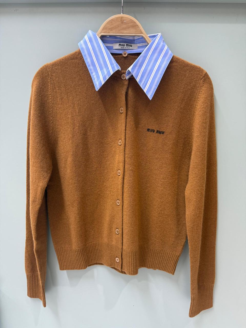 Miu miu sweater (100% cashmere )
