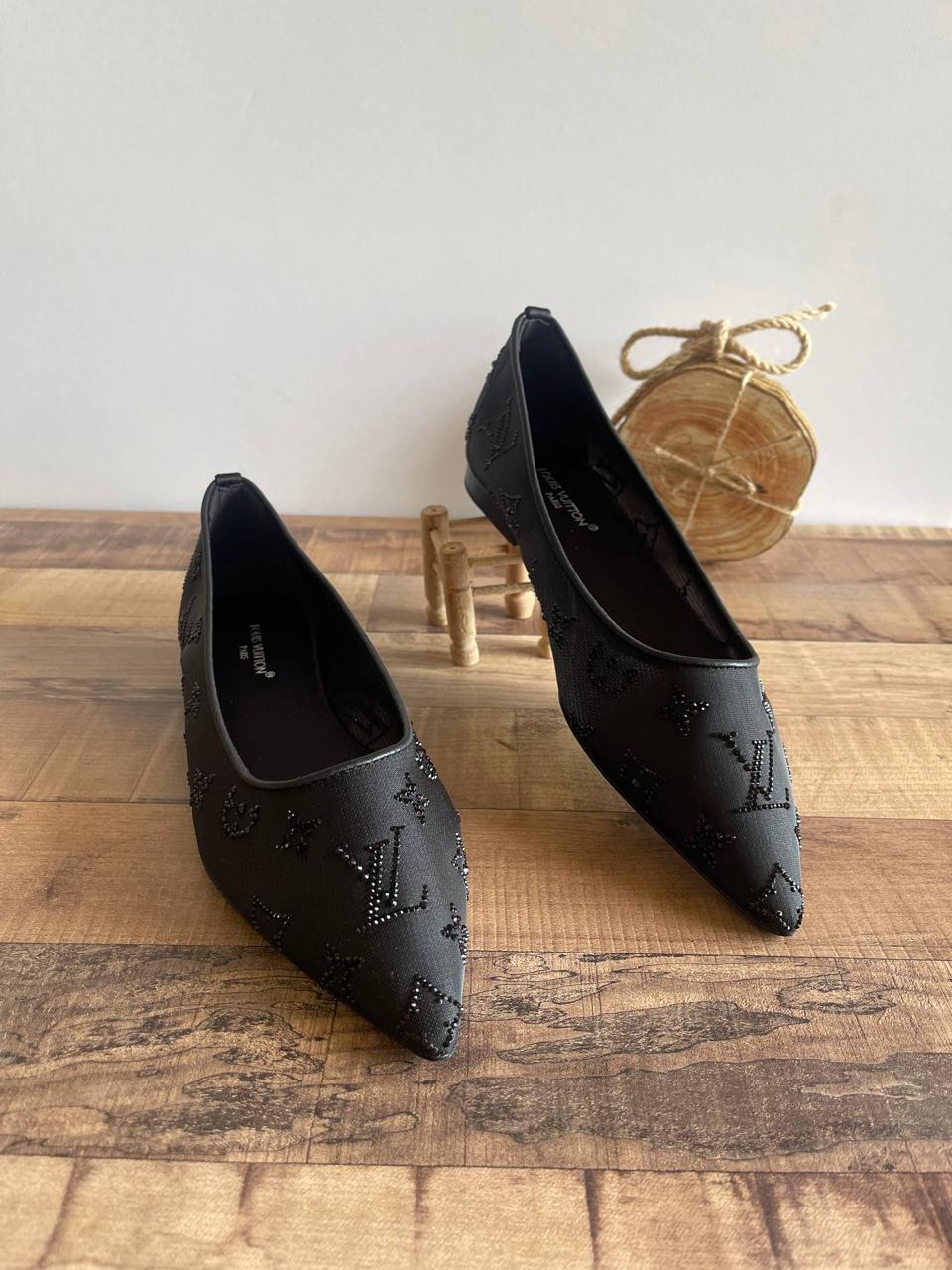 Lv ballerina- flat heels