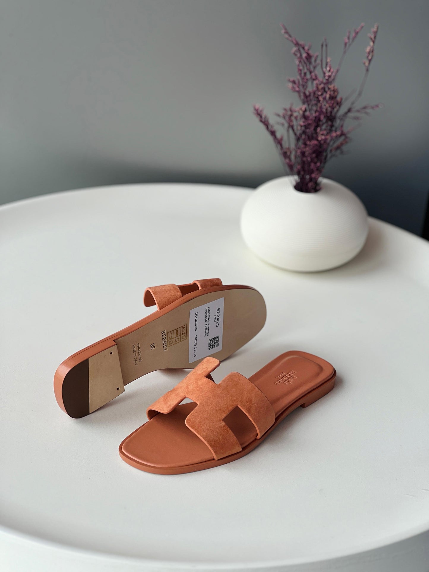 Hermes slippers suede