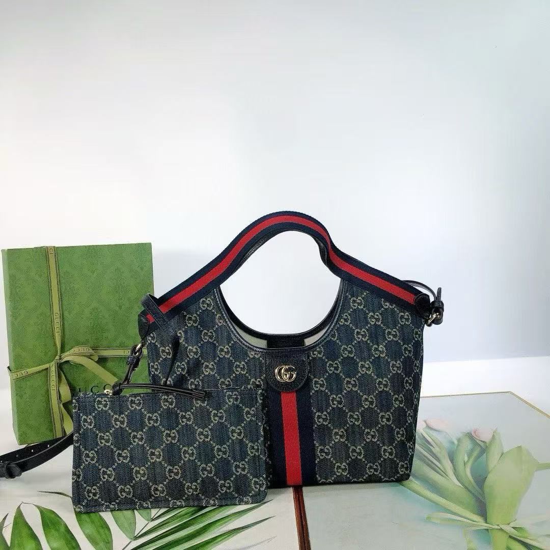 Gucci bag tote small