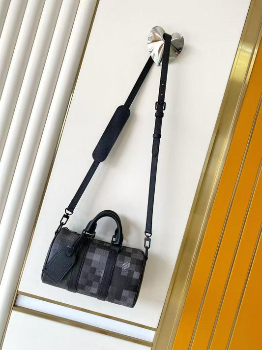 Lv bag - men