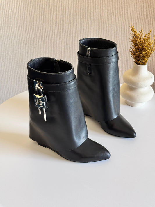 Givenchy boots