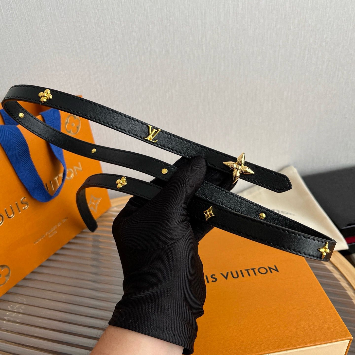 Lv belt
