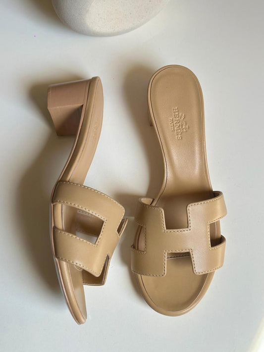 Hermes sandals heels - soft leather beige