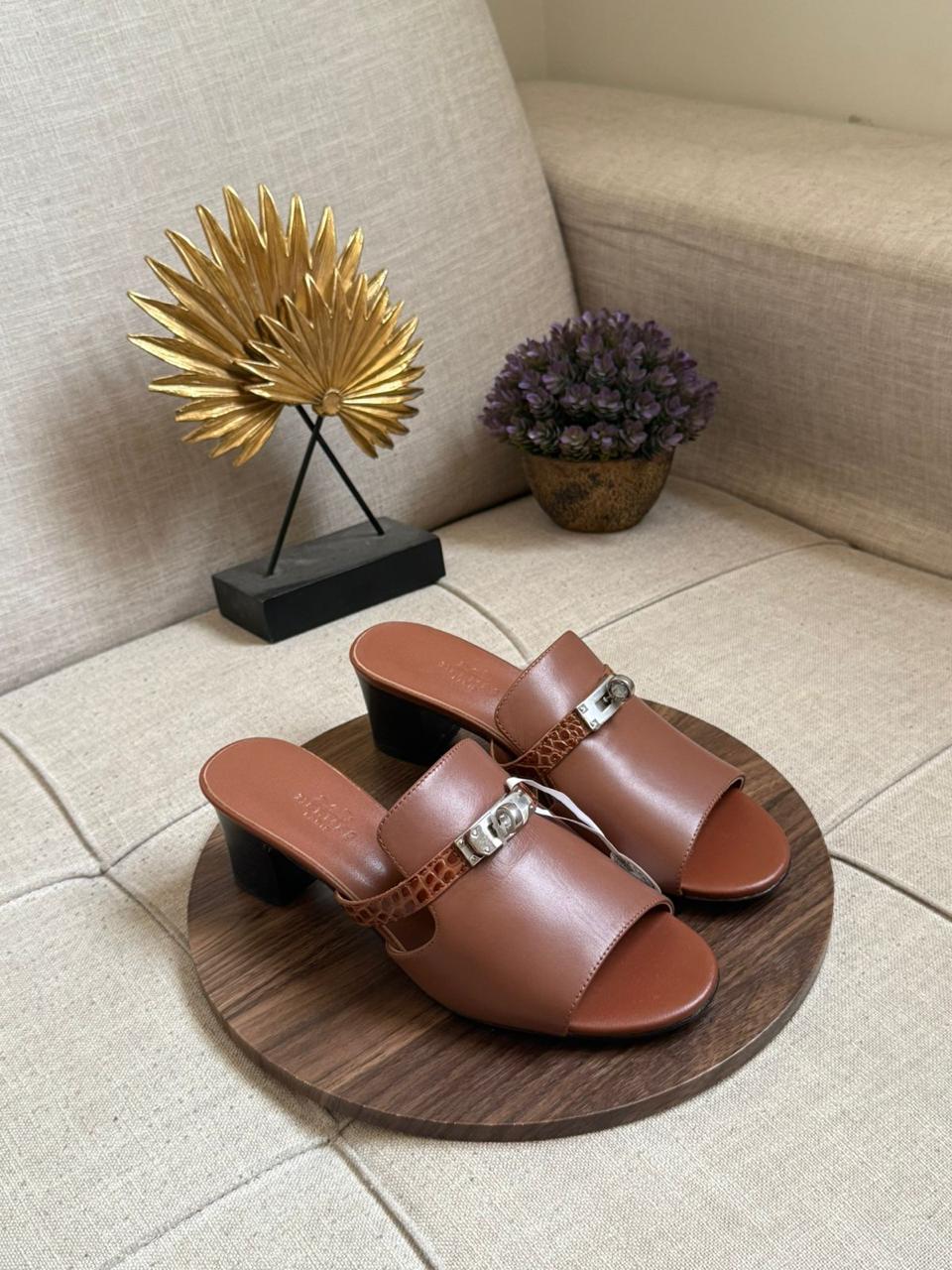 Hermes sandals heels