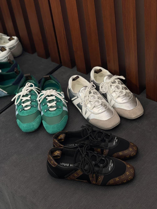 Lv sneakers