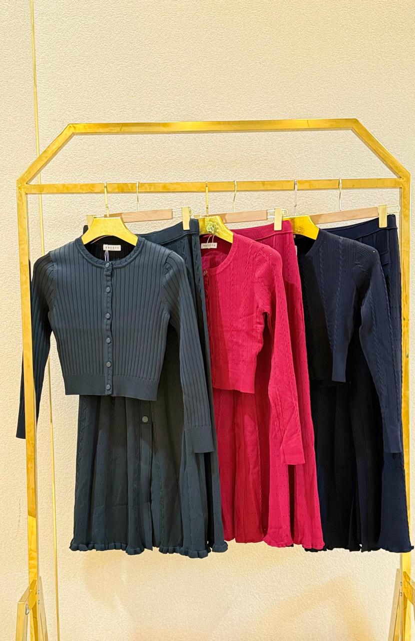 Self portrait clothes set