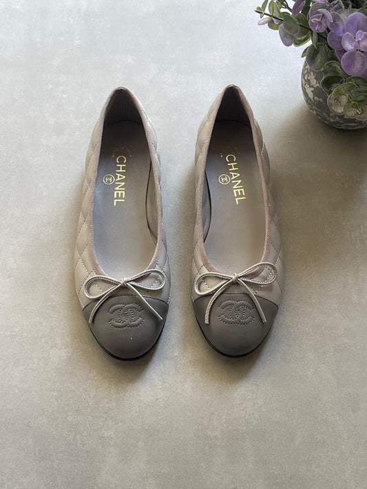 Chanel ballerina grey and beige