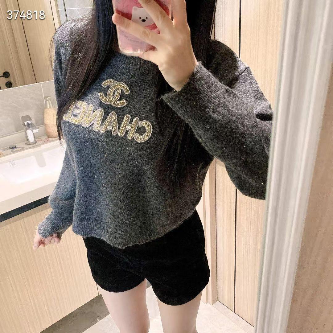 Chanel sweater